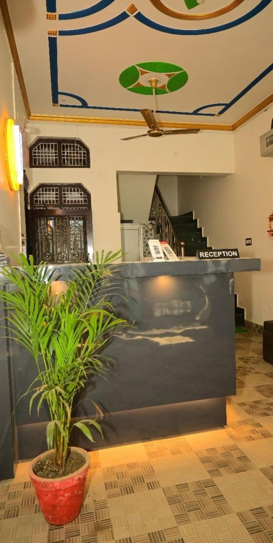 Shri Narayanam Guest House And Home Stay Ayodhya Kültér fotó