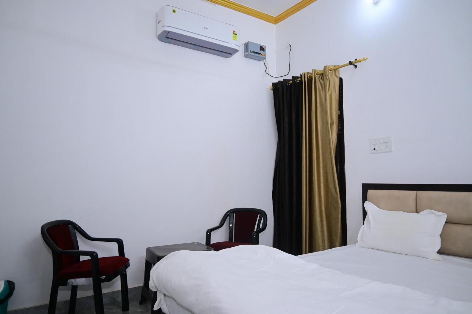 Shri Narayanam Guest House And Home Stay Ayodhya Kültér fotó